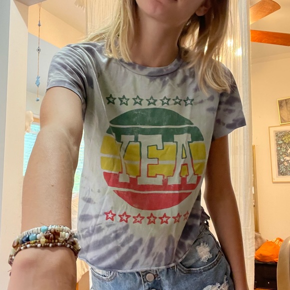 Pam & Gela Tee - Picture 2 of 5